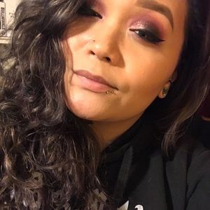 Meet your Posher, Faith